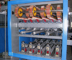 コール天(コーデュロイ)起毛加工設備